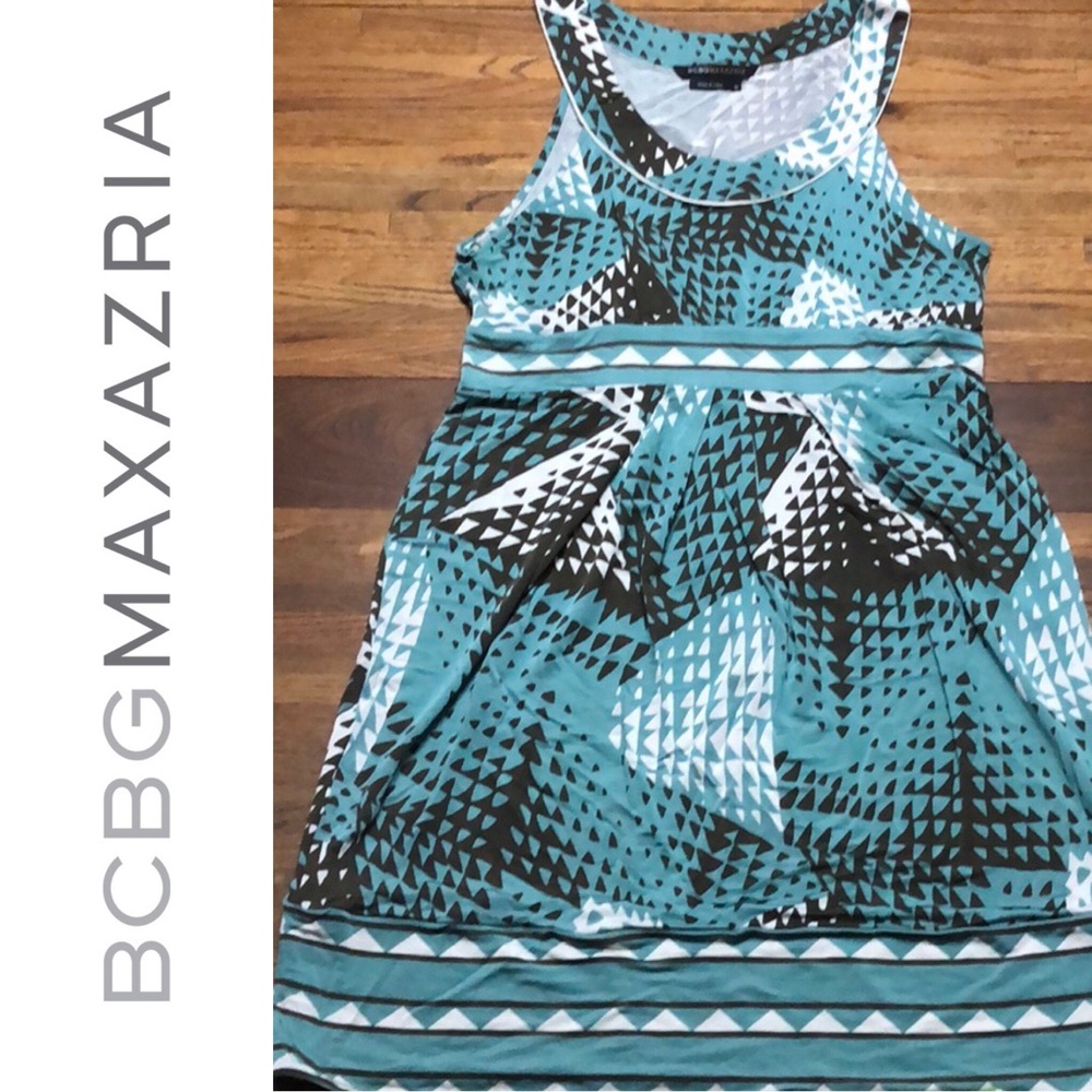 EUC BCBGMaxAzria Short Geometric Print Dress
